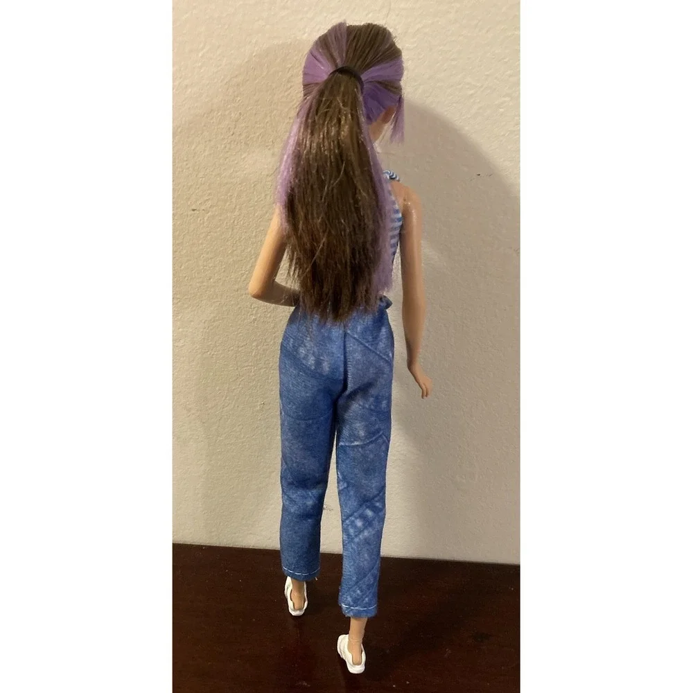 Barbie Lot Skipper Babysitters Doll Brown  Purple Hair 2010 Activity Book Crayon